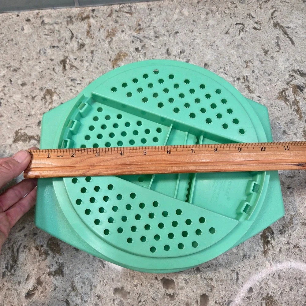 Tupperware Vintage Mint Green Grater Slicer Colander Bowl Lid Retro Kitchenware
